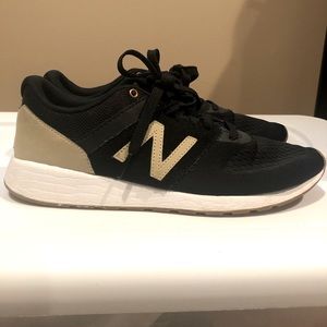 New Balance Sneakers